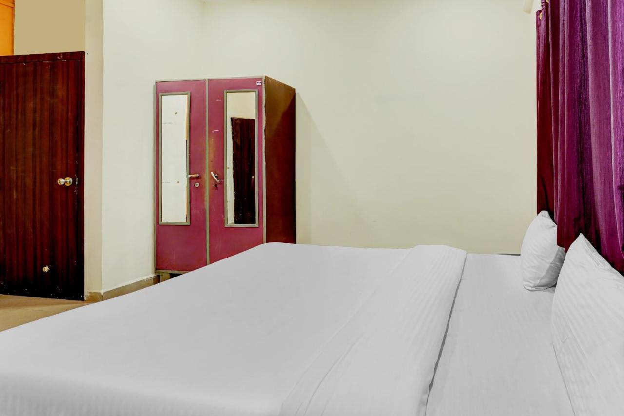 Amba Executive An Apartment Hotel Mundhwa Exterior photo